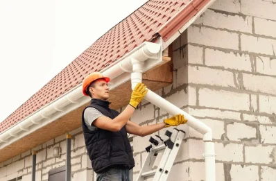 Pose et remplacement de gouttières à Garac